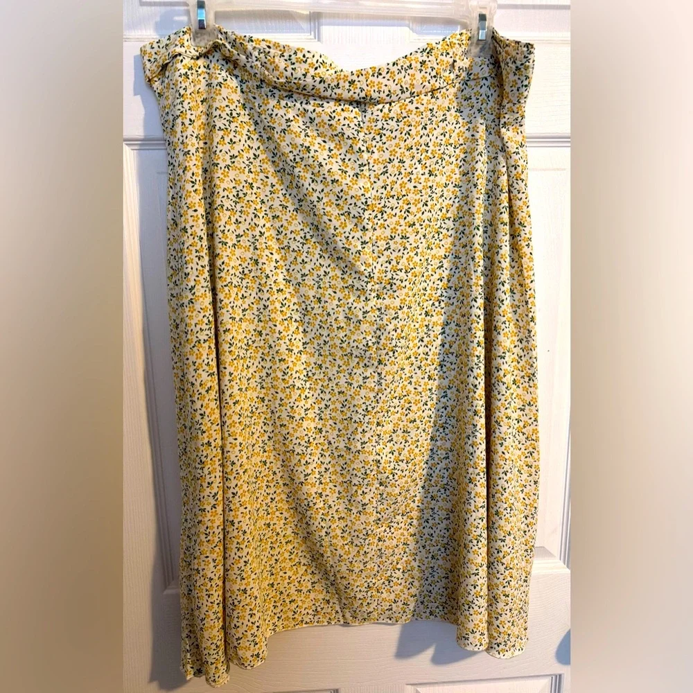 Yellow & Green Ditsy Floral Skirt 4X/US 22 Breezy Flowy w/Tie Belt SHEIN